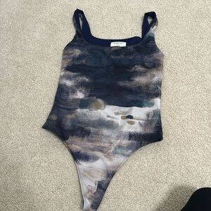 Aritzia Babaton Bodysuit